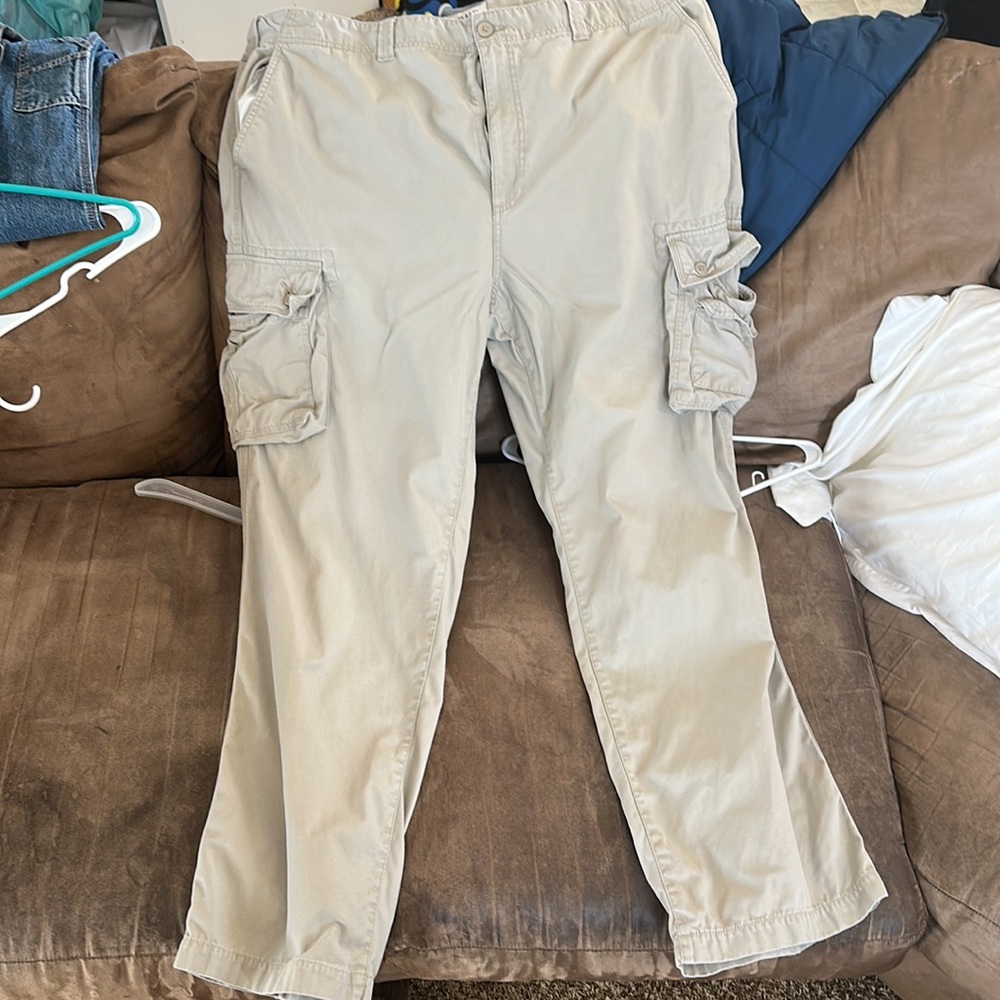 Men’s True Nation Cargo pants 46x34. Excellent used condition, worn twice